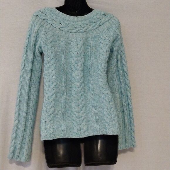 Blue Skies Sweater - Picture 5 of 9